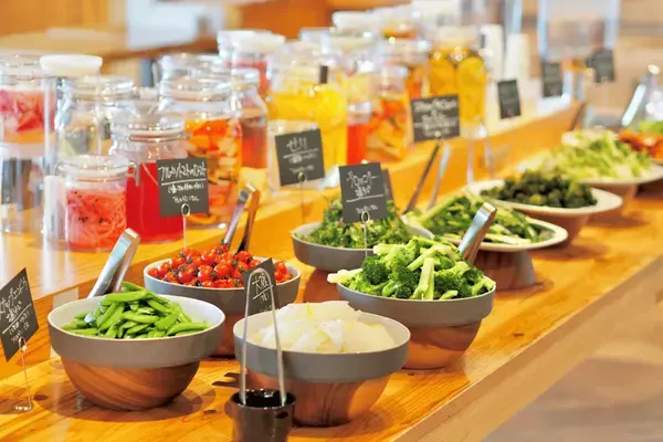 都心から約90分の“日本の原風景”千葉・鴨川の里山エリアで楽しむ　古民家宿＆カフェ5選