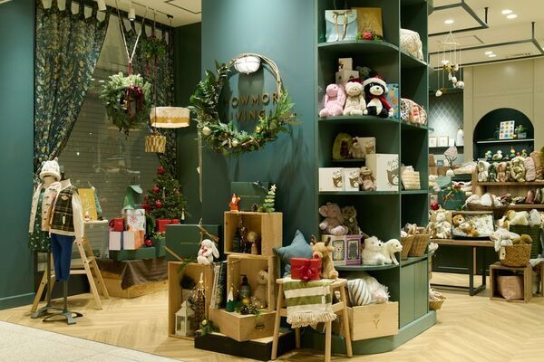 『HOWMORE LIVING』蔵前本店・丸ビル店・公式Web Storeに、きらめくクリスマスシーズンが到来！デコレーションからギフトまで、心ときめくアイテムが揃いました。