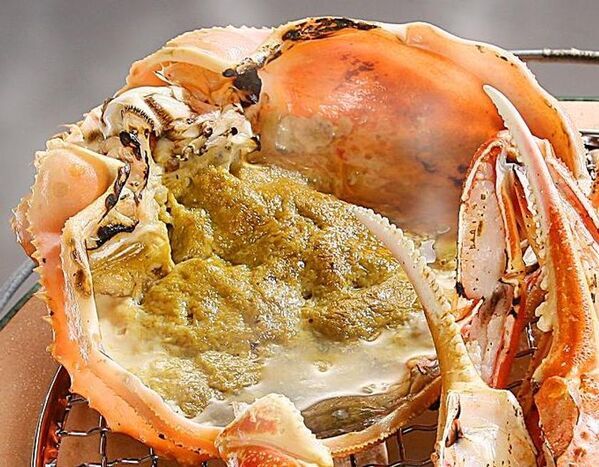 島根県・隠岐諸島「松葉ガニ漁」今年も解禁！11月26日初売り“伝統の篭漁が支える、冬の至宝の鮮度と美しさ”