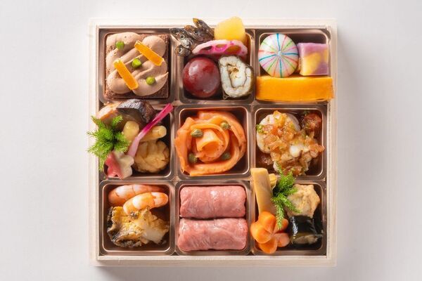 舞子ビラ神戸 恒例「おせち料理」ご予約受付開始！