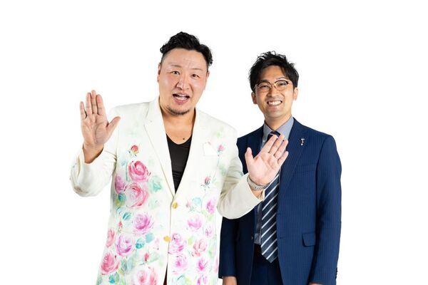 広島県住みます芸人「藩飛礼(はんぴれい)」が最先端の展示が揃う広島商工センターショールームでリフォーム体験