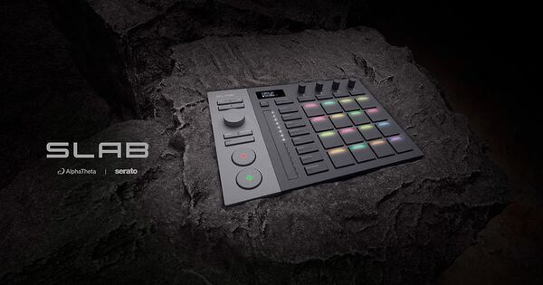 Serato Studio初の専用MIDI Padコントローラー「SLAB」が登場