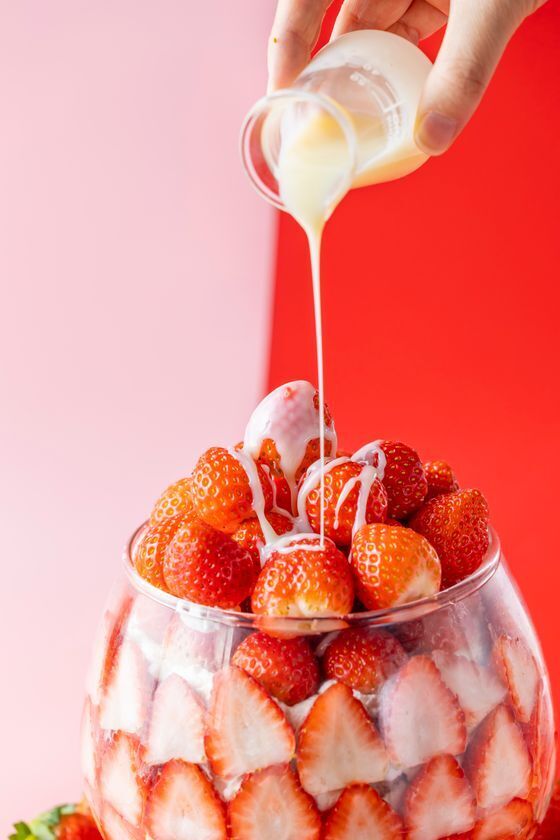 ＜いちごBonBonBERRY ATAMI HOUSE.＞静岡県産いちご100粒の贅沢パフェ！「あふれる100粒いちごパフェ」が12月5日(金)より新発売！