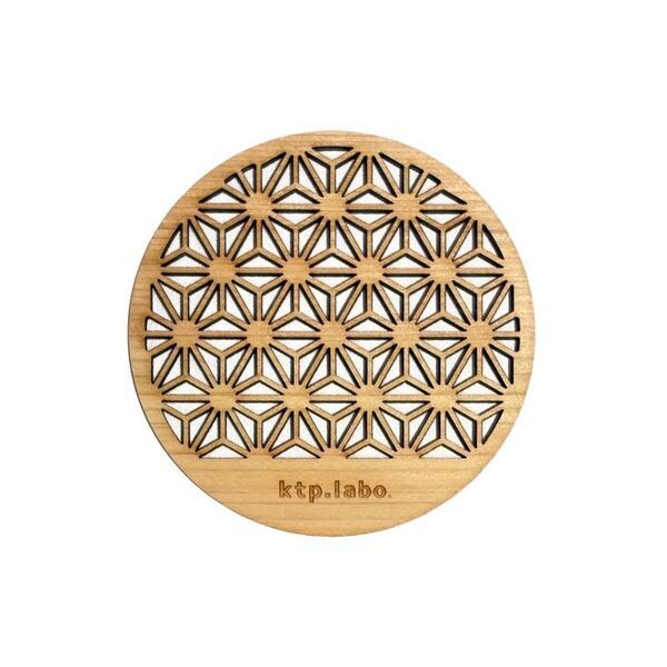 紀州檜 × 日本の伝統柄　長く愛せるサステナブルなコースターを発売