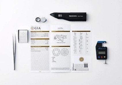 ホリデーシーズンのサプライズプロポーズには最上級の輝きをクリスマスまでに間に合う「ダイヤモンドプロポーズ」