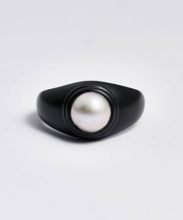 ジュエリーブランドLAMBDA(ラムダ)より　経年変化を楽しめる新感覚ジュエリー　「MATTE BLACK」 COLLECTIONが発売