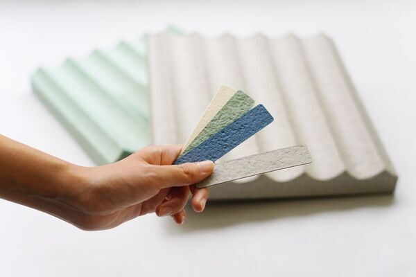 サステナブルな吸音パネル『REBORN PULP吸音パネル』が12月10日(水)より正式発売開始　色調・質感を確認できる無料サンプル発送もスタート