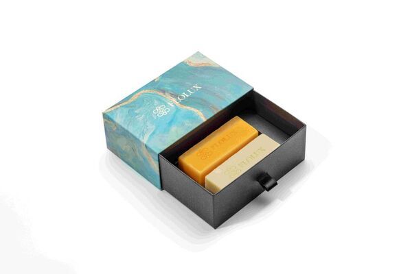 アートが息づく上質な日常をあなたに、FLOLUX 誕生。