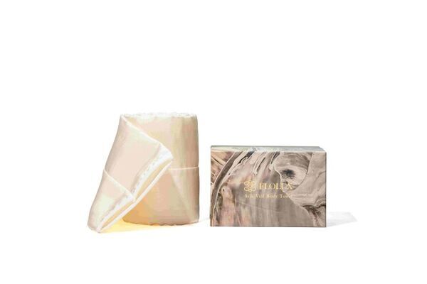 アートが息づく上質な日常をあなたに、FLOLUX 誕生。