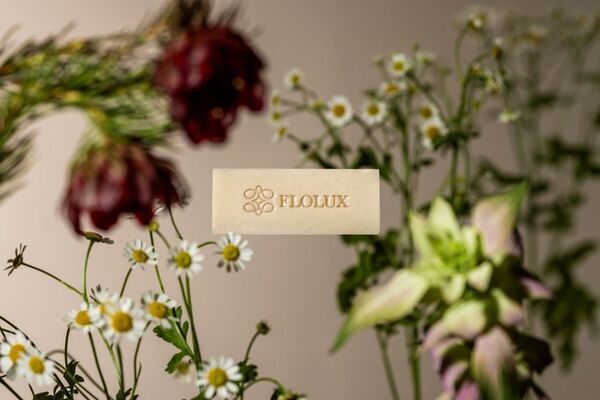 アートが息づく上質な日常をあなたに、FLOLUX 誕生。