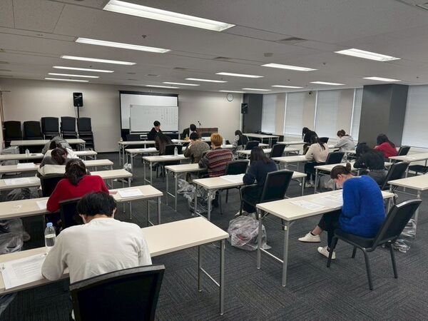 【トルコ×日本】イタリア医学部受験 2026年度入学向け模擬試験を、世界最大級の予備校「Pisa Educazione」と「イタリア医学部予備校」が共同実施！