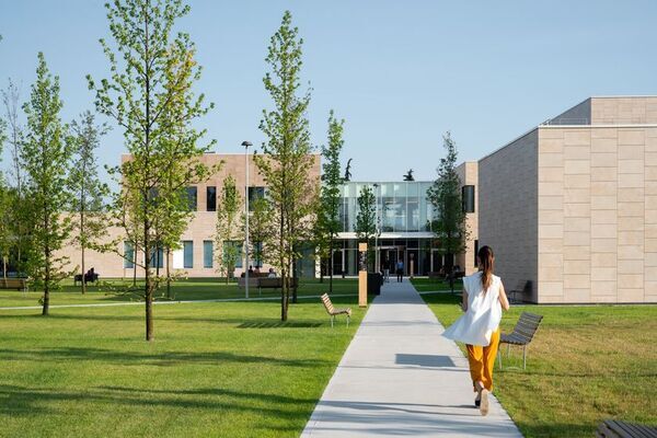 ヒュマニタス大学医学部、MEDTEC2026年秋入学募集開始のお知らせ