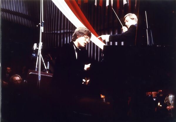 衝撃のショパンコンクールから40年--“ブーニン 日本デビュー40周年記念コンサート”ついに開催！映画『ブーニン 天才ピアニストの沈黙と再生』公開記念