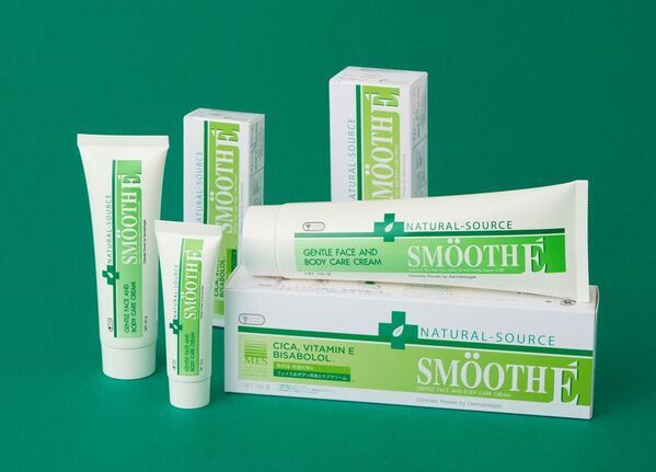 『あとはあとに残さない』タイ発「ロングセラーのあとケアクリーム」スムースEクリーム　2025年クリスマス限定オリジナルミラープレゼントキャンペーン開催中！