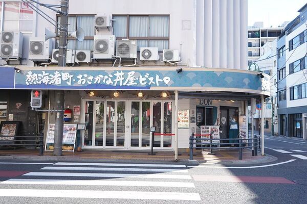 約15貫分の大迫力寿司！金目鯛を堪能できる「半身にぎり」が登場12月10日より金目鯛フェアを開催～冬の熱海に旬のごちそうが勢ぞろい！～