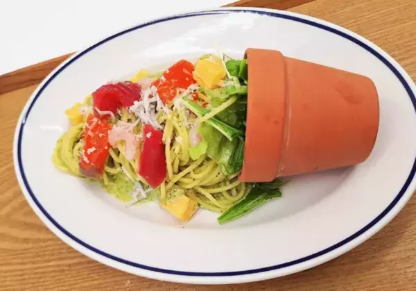 熱海渚町おさかな丼屋ビストロが贈る遊び心あふれるとっておきのHolidayメニューが12/10より登場！！～すしッシュドノエルや海のツリーパスタなど～