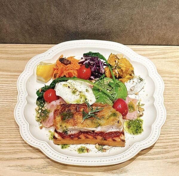 ＜西船橋直結＞本格コーヒーとスイーツを楽しめる　「カフェドルセット」にて12月10日より　クリスマス期間限定メニューが新登場！