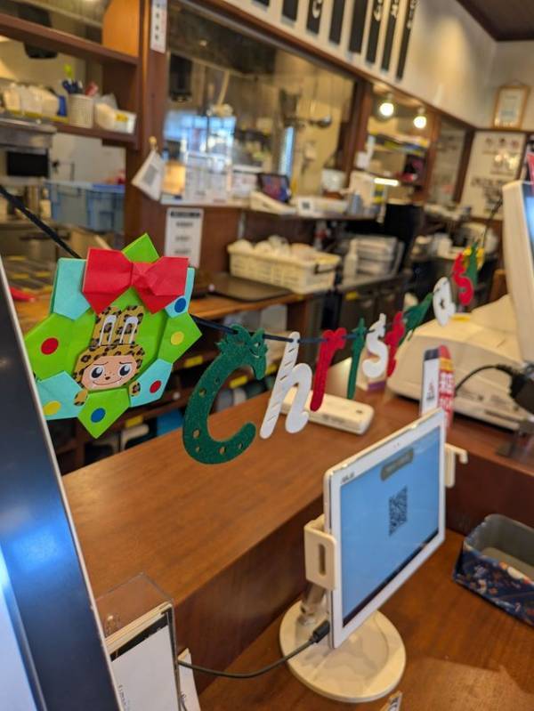 季節を感じる店舗づくりでお客様とスタッフの笑顔を創出　清陽軒、店内装飾イベント「D-1グランプリ」を開催中