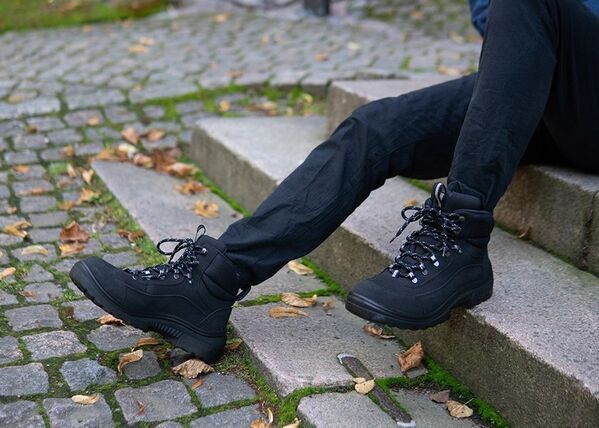 フィンランド発 人気ブランドの新作を発売！冬を乗り切るファッションアイテム　KUOMA メンズ防寒ブーツ＆Myssyfarmi ニット帽が登場