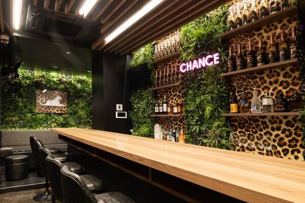 大阪難波の大人気コンセプトカフェ「CHANCE」が待望の2店舗目を心斎橋に12月12日(金)OPEN！