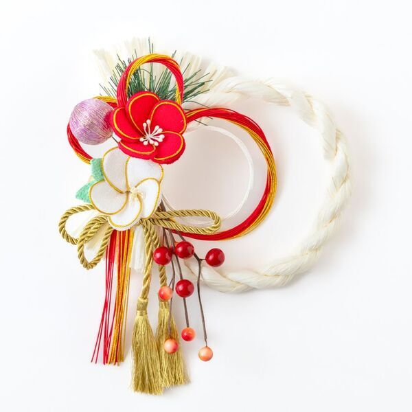 お正月飾りのトレンド調査：「伝統離れ」の20代と、「攻める」50代。世代を超えて共通するトレンドは、伝統よりも『自分らしさ』