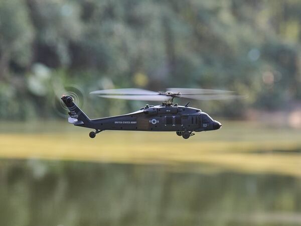 軍用ヘリのワイルド感をそのままに！手軽に遊べる1/48スケール 電動RCヘリ「MH-60 INCR」12月27日(土)販売開始！