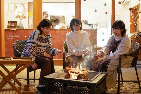 【U25・学割プラン限定】動物園×グランピングのTHE BAMBOO FORESTが特別プラン開始　オールインクルーシブ＋先着でチェキフィルム10枚プレゼント！