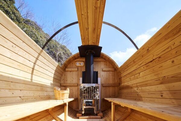 集まるほど、得をする。初旅応援フェア開催！先着20組限定　4名以上のご予約で1名無料　一棟貸ヴィラSHELTER.ブランドリレー