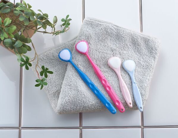 保護者だから気にしてあげたい、子どもたちの口腔ケア　子どもが嫌がらない「舌磨きの方法」をSHIKIEN公式HPで公開