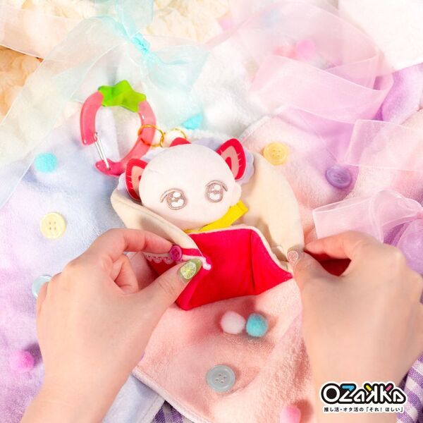 推し活グッズブランド「OZaKKa(オザッカ)」の人気商品「ぬいのおくるみ ぬいくるみん」に新デザインが登場！