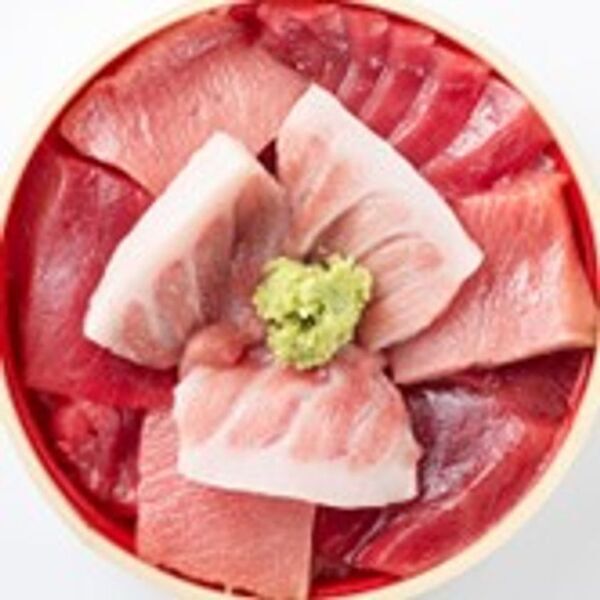 年末年始の「食べる・買う・贈る」が沼津サービスエリアでそろう！人気商品がつまった福袋と新作海鮮丼を期間限定販売～食事も買い物も年始の手土産も一度に選べる～