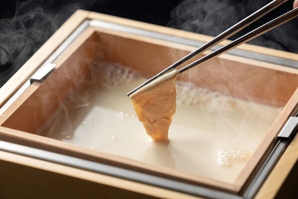 GOTENリゾート3施設目の宿「枯淡嬉野」を新規開業！お茶をテーマに和の趣とモダンデザインが融合する宿