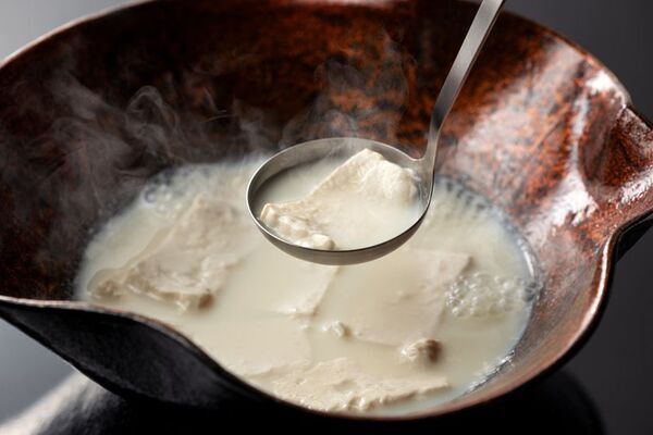 GOTENリゾート3施設目の宿「枯淡嬉野」を新規開業！お茶をテーマに和の趣とモダンデザインが融合する宿