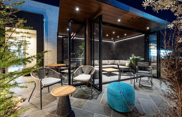 日本発リゾート系家具ブランドKayu style　イタリアの老舗パラソルメーカーSCOLARO社製品の取り扱い開始