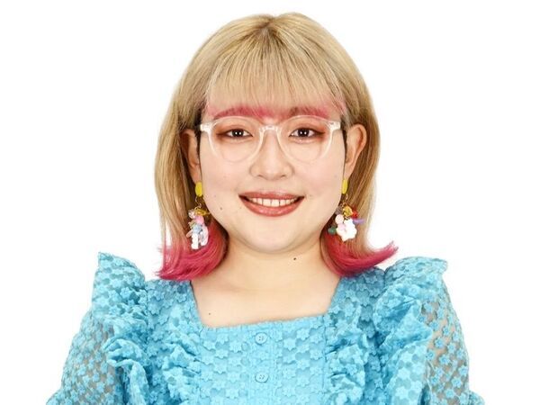 「よしもと住みます芸人」が地域密着型ショールームを訪問　北海道住みます芸人「アライヒカリ」が札幌中央ショールームで暮らしに寄り添うリフォーム力を体験