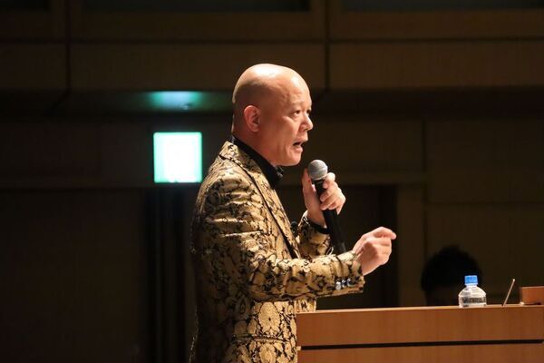 人手不足が企業経営を揺さぶる時代へ──組織の問題の正体は「能力」ではなく「話し方」だった