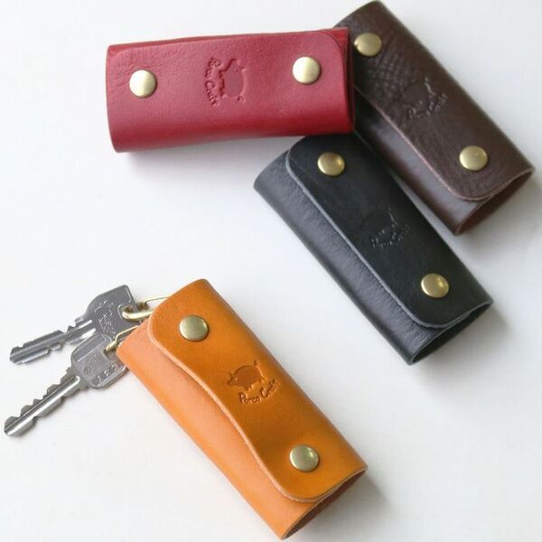 受験生への"想い"を形に。お守りを大切に持ち歩ける本革製「お守りケース」を受験シーズンに向けて提案