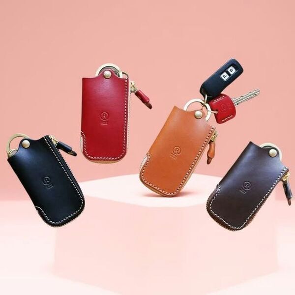 受験生への"想い"を形に。お守りを大切に持ち歩ける本革製「お守りケース」を受験シーズンに向けて提案