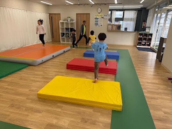 運動＋学習に特化した児童発達支援・放課後等デイサービス「ぽかぽかステップスポーツ」堀之内教室を新規開所予定