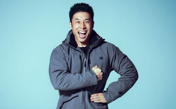 なかやまきんに君スキーで覚醒　雪山にタンクトップで登場からの初心者なのにスキー爆走　PR動画の好評を祝したイベント開催決定