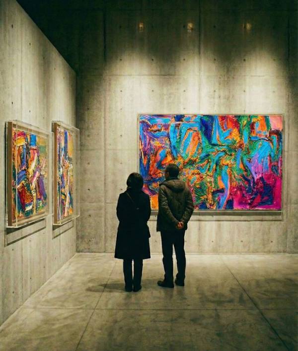 アクリルボックス新標準「UTSURANDES(TM)／ウツランデス(TM)」発売