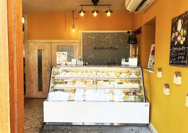 ＜観光都市・松本の魅力を一瓶に凝縮＞創業25年のプリン専門店が、アルプスと城下町を表現した『松本プリン』5種を1月14日より発売