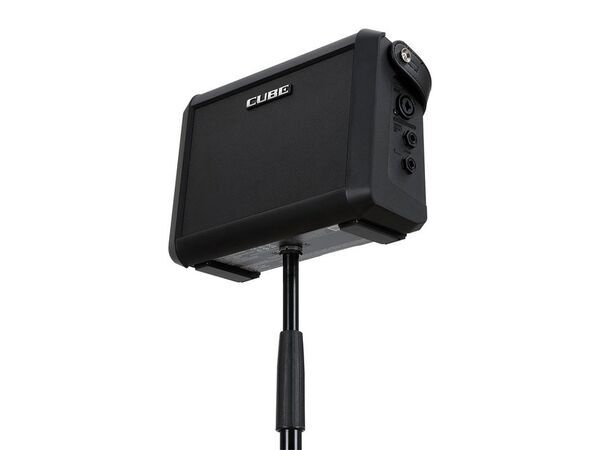 多彩なシーンで活躍するオールイン・ワンの楽器用ポータブル・アンプを発売