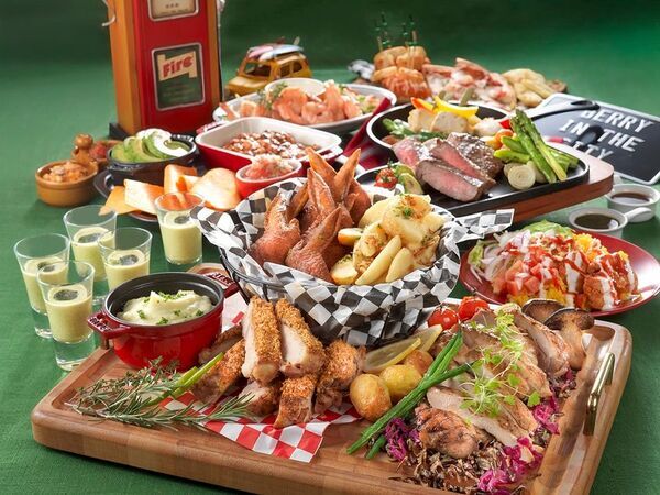 「リーベルホテル大阪」『Berry in the City～ニューヨークの街角気分を愉しむストロベリースイーツ&ディナービュッフェ～』を3月1日より開催！