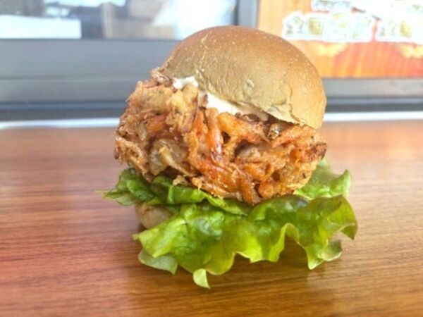 ＼伊豆・村の駅は、おかげさまで20周年／日頃のご愛顧に感謝を込めて「20周年大感謝祭」を1/17より開催　農産物20円市や人気商品が222円で手に入る特売　さらに100kg越え国産マグロの解体ショーも！