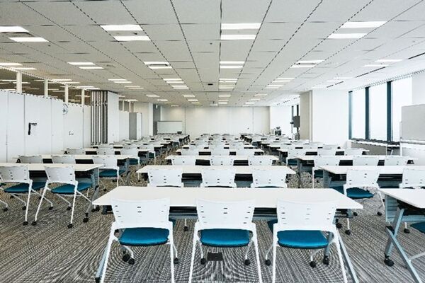 ディーピーティー株式会社　モダンなデザインオフィスの一部を撮影場所として貸出開始！