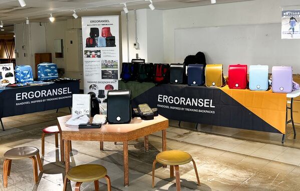 【エルゴランドセル】2027年ご入学向け「レンタルランドセル」開始　全国12都市で「ランドセル展示会」を開催