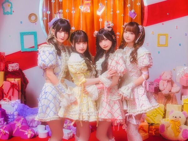 業界初！「きゅるりんってしてみて」をグループで振袖モデルに起用　「ハタチの私、世界で一番きゅるりんとしていたい。」丸上、2027-2028年向け「FURISODE COLLECTIONきゅるりんってしてみて×LARME」を発表