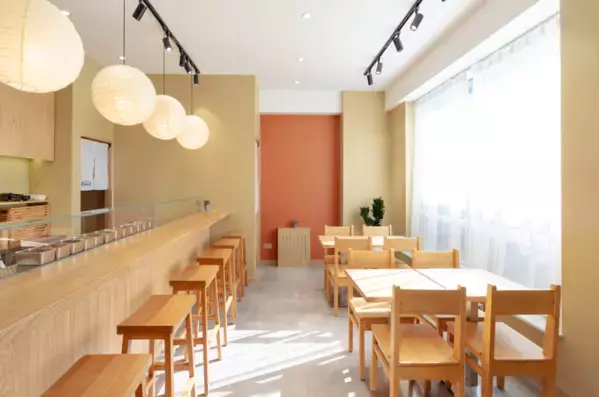 おにぎり専門店「一粒万福」が新宿御苑エリアに国内2号店を1月30日にオープン！