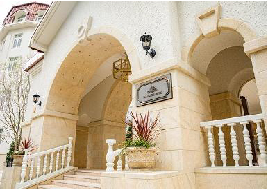 1926年に開業し、宝塚の街とともに歩み続けた宝塚ホテル5月14日（木）に開業100周年を迎えます5月1日（金）から7月31日（金）まで開業100周年記念企画を開催